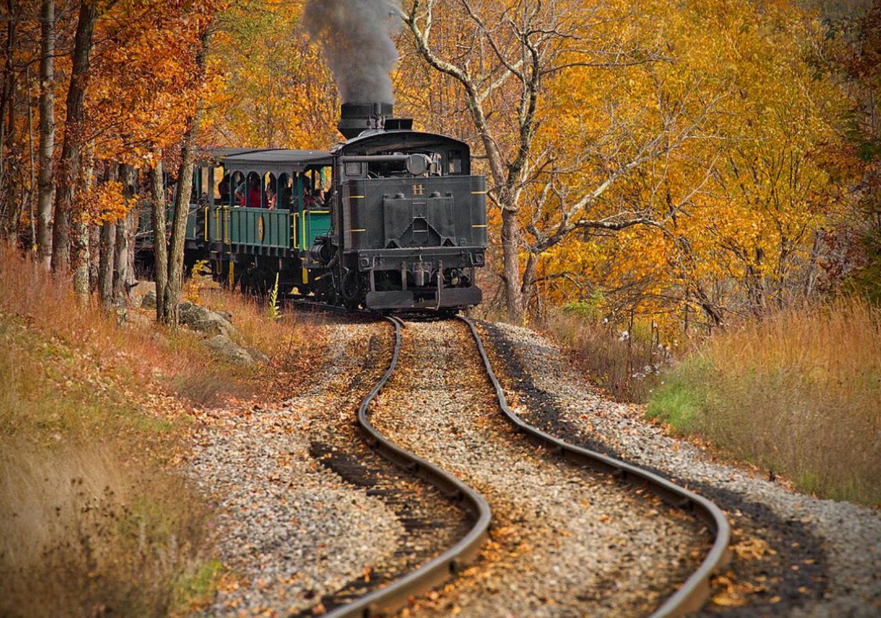 осенняя железная дорога фото