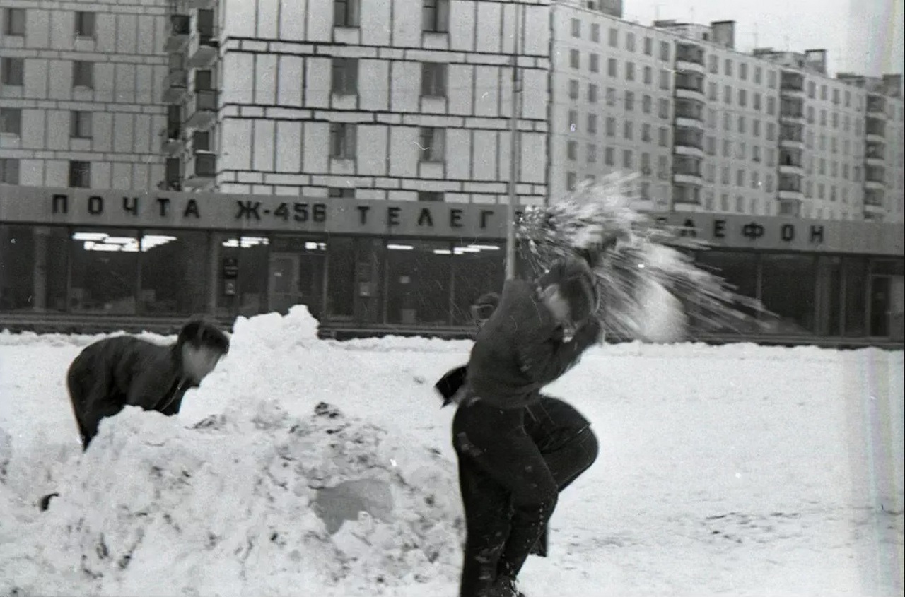 Рязань под москвой. Рязанский проспект 70 годы. Рязанский проспект 90-е. Рязанский проспект 1985 год. Рязанский проспект в 1980.