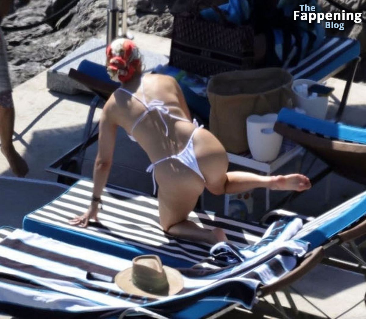 Дженнифер Лопес позирует в бикини. (36 фото) » Фаномания - эротика и приколы