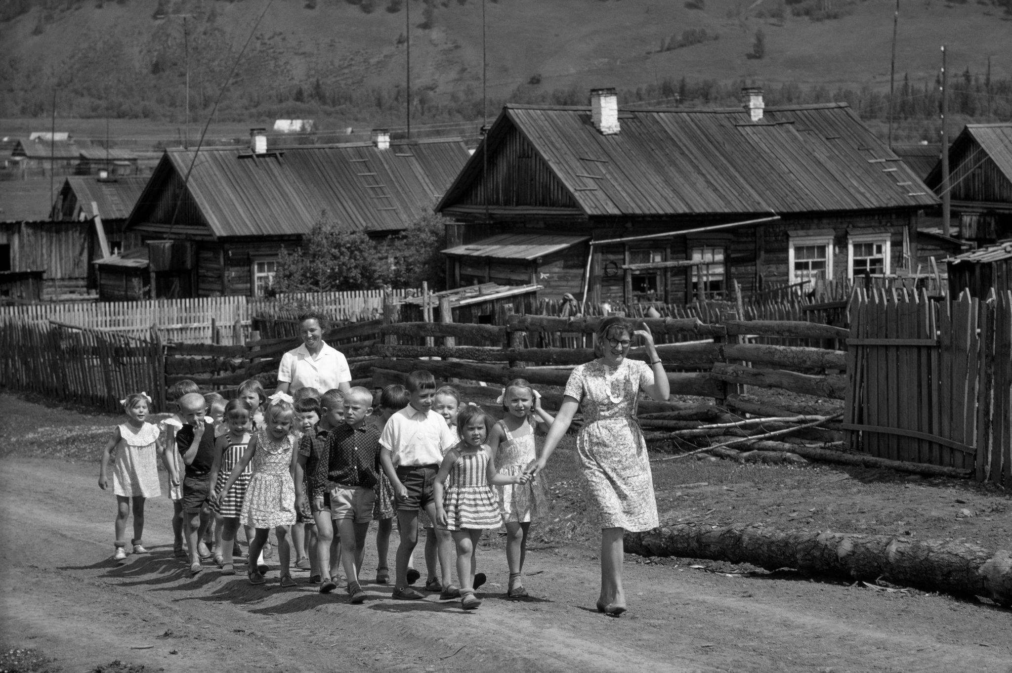 Назад в СССР! (деревня) (20 фото) » Фаномания - эротика и приколы